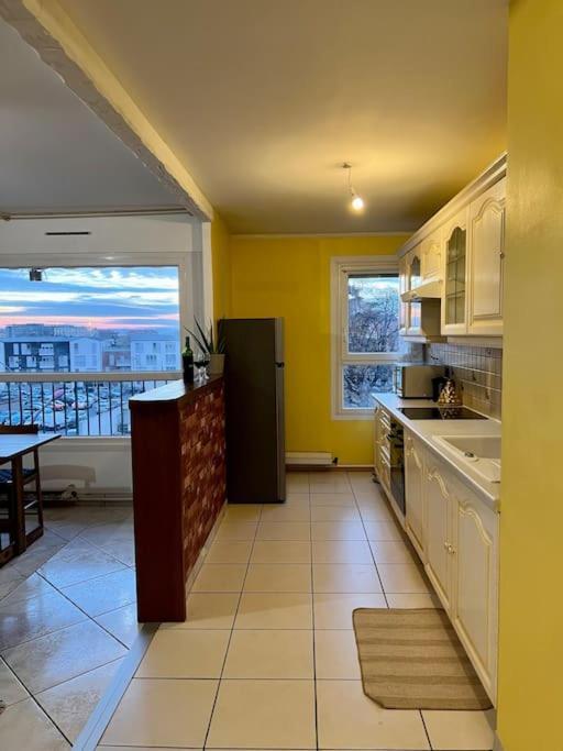 Comfy, Cosy, And Spacious Apartment Near Paris Bezons Exterior foto